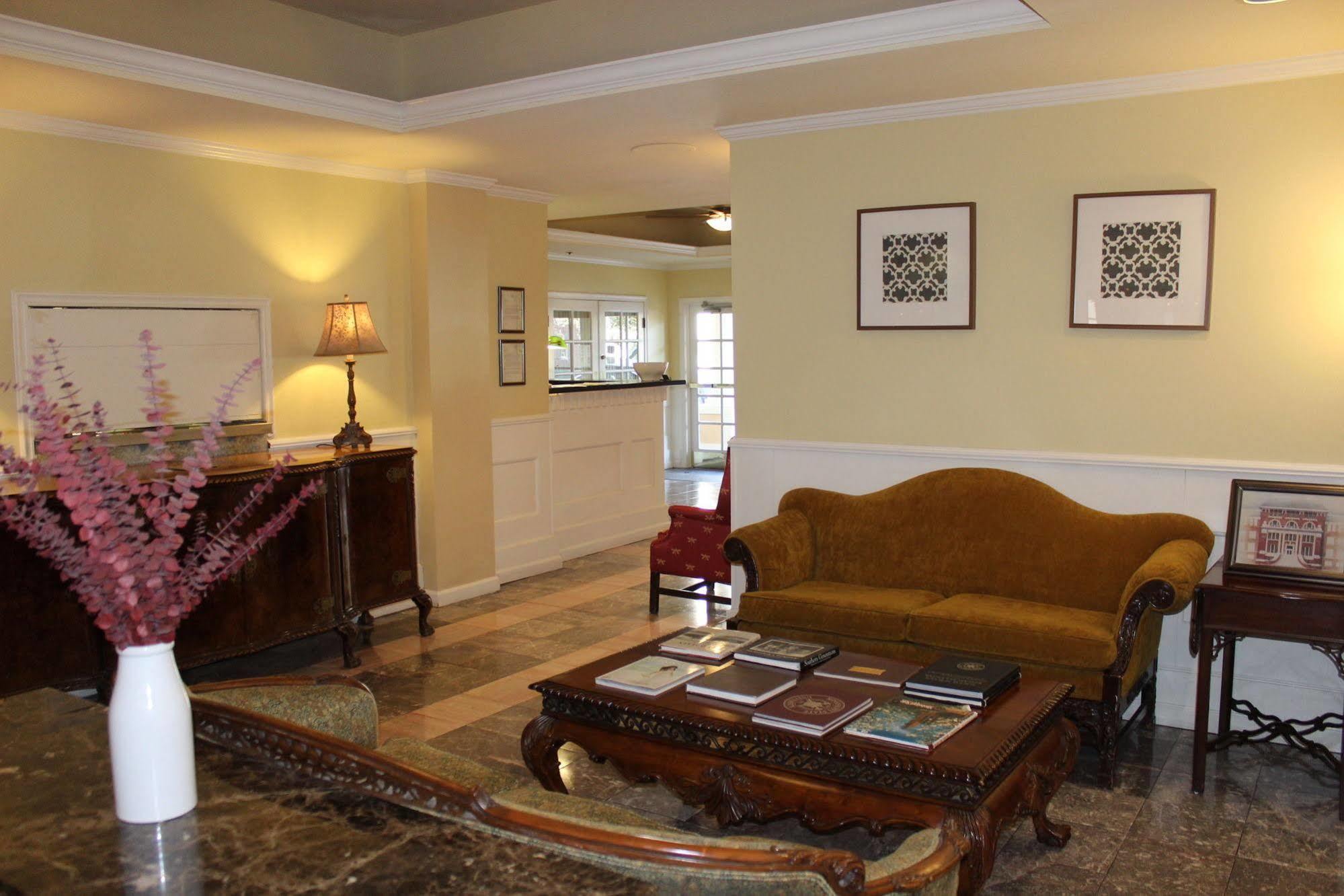 Hotel Chester Starkville Εξωτερικό φωτογραφία