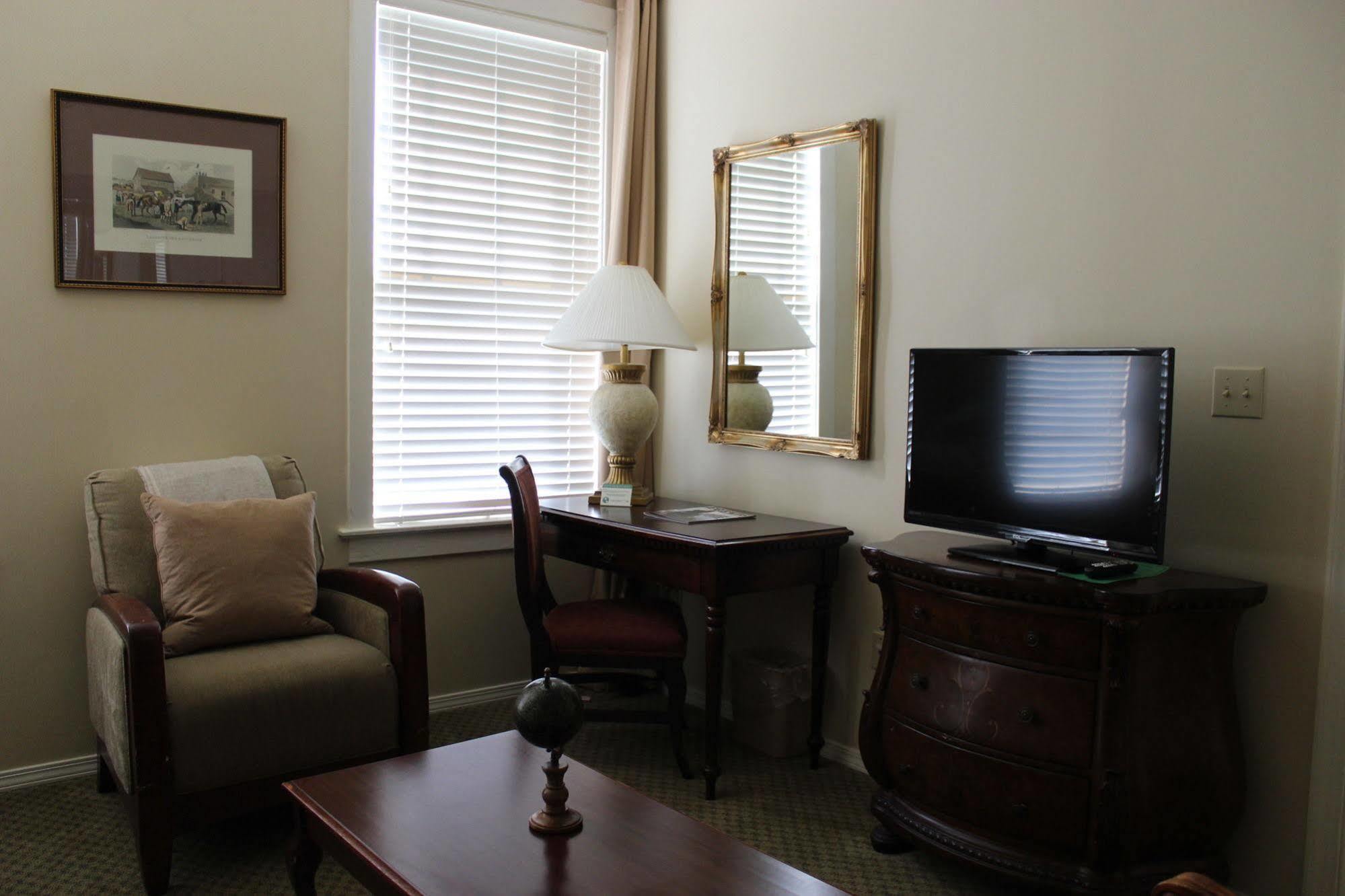 Hotel Chester Starkville Εξωτερικό φωτογραφία